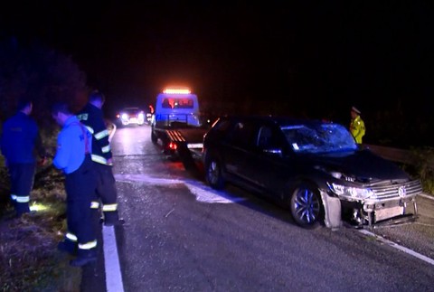 Muž (21) sa pokúsil o vraždu svojho kamaráta, potom spôsobil vážnu nehodu