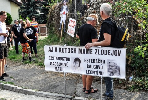 Bonaparte, protest proti Robertovi Kaliňákovi
