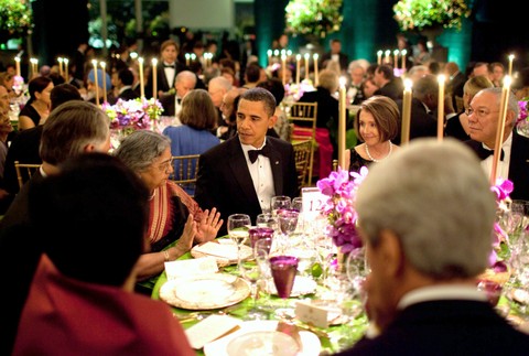 Stolovanie Biely dom Washington Barack Obama prezident USA Amerika štátne večere