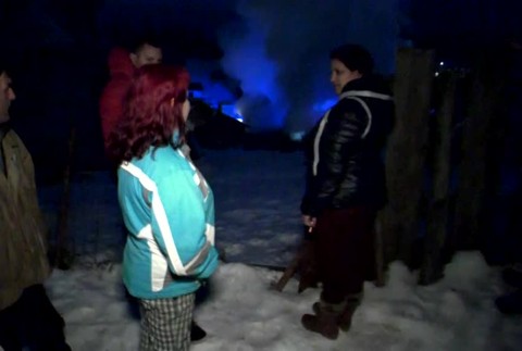 [multi] Dva tucty hasičov zasahovali pri požiari. Zranila sa jedna osoba 2740