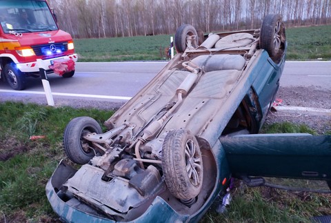 TRAGICKÁ DOPRAVNÁ NEHODA MEDZI OKOČOM A TOPOĽNÍKMI