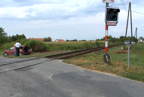 Vodička si nevšimla signalizáciu na železničnom priecestí. Zrážke už rušňovodič nedokázal zabrániť 