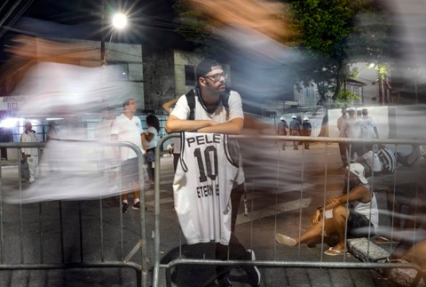 Rozlúčka s brazílskou futbalovou legendou Pelém