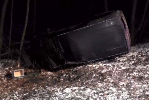 Pri nehode sa vážne zranil. Nevedeli mu však zavolať pomoc, nemali signál