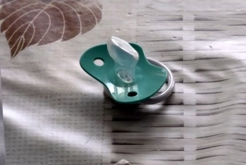 Deti vo veku 2 a 4 priviezol na Slovensko taxík