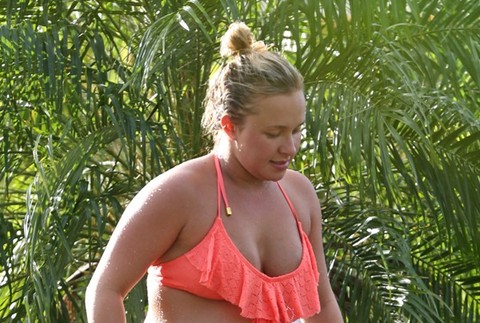 Hayden Panettiere v 8. mesiaci