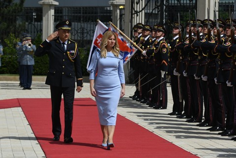 Zuzana Čaputová sa predstavila čestnej stráži 