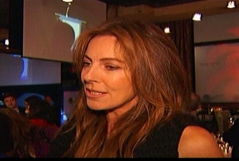 kathryn bigelow na cervenom koberci v ny, zblizka