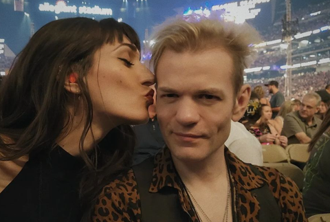 Deryck Whibley alias Bizzy D.