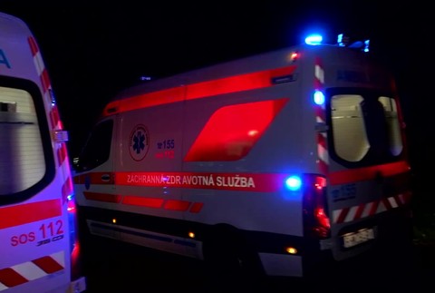 [multi] Nehoda traja ozrati 6809