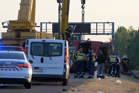 Hungary_Bus_Crash591440