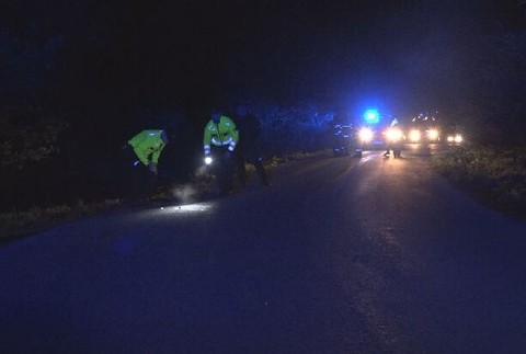 Hasiči na ceste k požiaru havarovali Cisterna skončila v potoku (3)