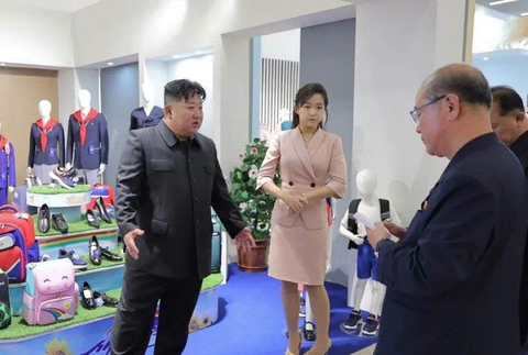Kim Čong-un s dcérou