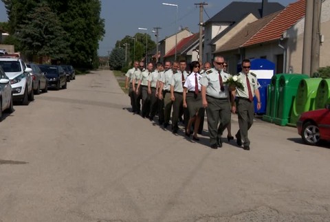 Policajta zastrelili pri bežnej kontrole. Po 5 rokoch si pripomenuli tragickú udalosť