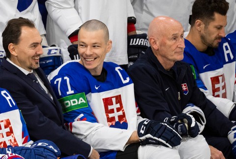 20212805_svk_spolocne_fotenie_09784936