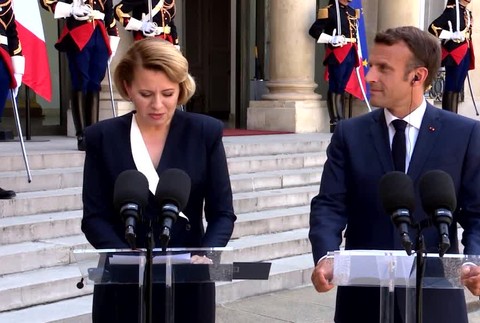[multi] Prezidentka Zuzana Čaputová na návšteve Francúzska. Zvolila zaujímavý účes 2114