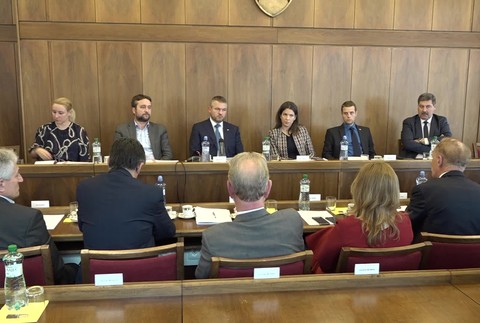 Pellegrini kritizuje Blahu za statusy