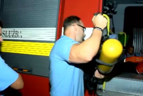  Matku polročného dieťaťa, ktorá opitá spôsobila požiar v paneláku, obvinili zo všeobecného ohrozenia