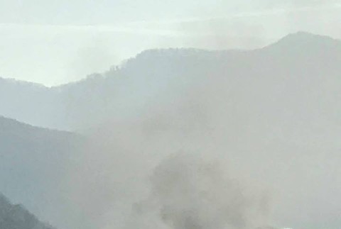 Požiar auta na R1 pri Žarnovici 