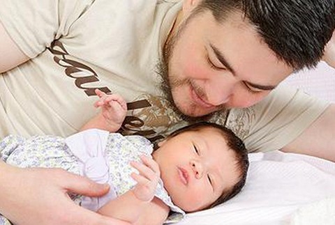 Thomas Beatie a Susan Juliette Beatie ostrejsia foto
