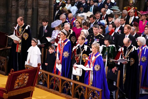 Princ Louis na korunovácii Karola III.