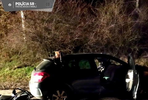 tragicka nehoda zrazka auta a nakladiaka (2)