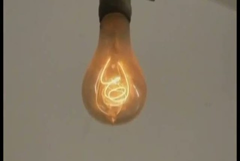 Tajomná žiarovka z USA svieti už viac ako 100 rokov