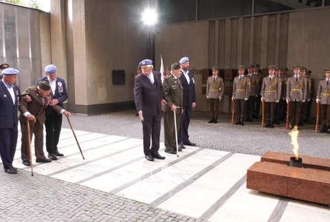 [multi] 082925CPY 8974