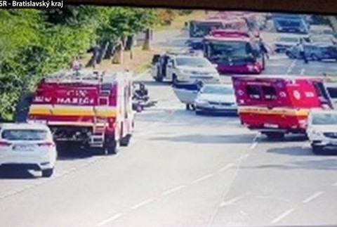 Nehoda áut na Trnavskej - Bratislava 
