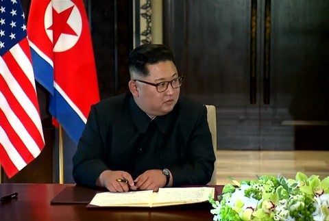 Kórejský polostrov bez jadrových zbraní. Trump s Kimom podpísali dohodu538