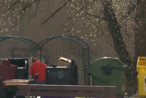 Strach z ľudí vyberajúcich smetiaky