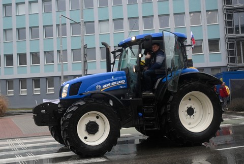 protesty farmari traktor TRENČÍN (2)