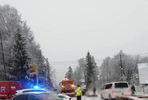Silné sneženie na strednom a severnom Slovensku 