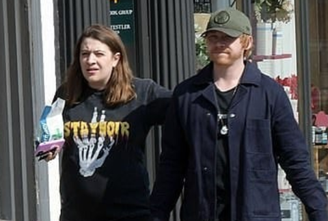 Screenshot_2020-04-11 Georgia Groome ( ggroomefan) • Fotky a videá na Instagrame(1)