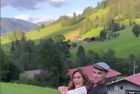 Robbie Williams s manželkou Aydou