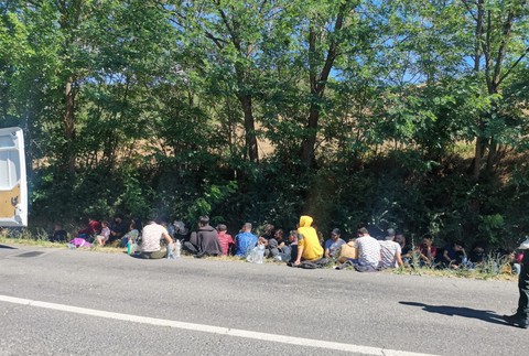 Dodávka s  migrantmi