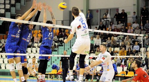 Nitra v prvom finále doma zdolala Prievidzu hladko 3:0