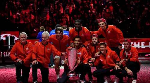 Laver Cup nečakane vyhral Svet. Najviac pozornosti bolo venovanej Federerovi