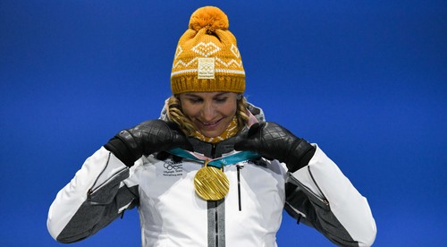 Zlatá Nasťa Kuzminová nezabudla slová hymny ani po štyroch rokoch