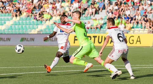 Päť gólov a skvelý futbal pod Dubňom. Víťazstvo Trenčína zariadil Čatakovič
