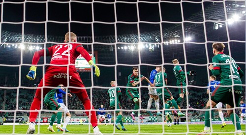Štyri kolá do konca: Šatka bojuje o titul, Pich zachraňuje Slask
