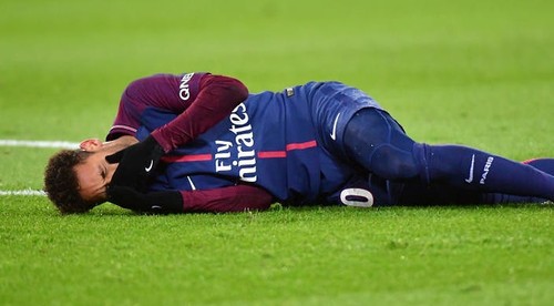 Čaká ho dlhá pauza? Neymar podstúpi v Brazílii operáciu