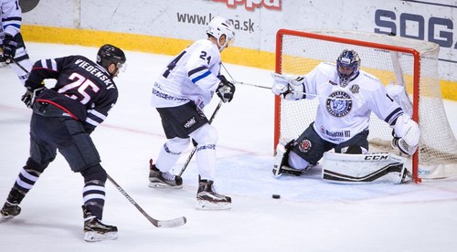 Slovan získal prvé body v KHL. V  domácom zápase zdolal Minsk