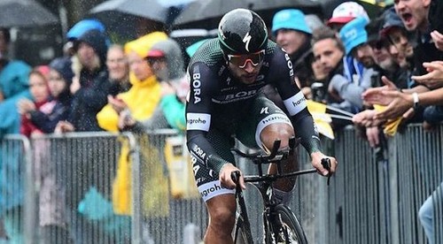 Do žltého dresu po upršanej prvej etape Thomas. Peter Sagan 17.