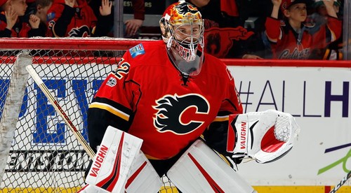 Mladá brankárska hviezda Calgary Flames a jej superzákrok