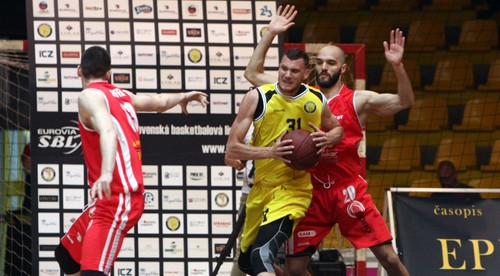 Inter zvládol v Bratislave prvý finálový krok proti Komárnu