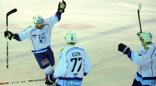 Marek Slovák a Peter König podpísali s Nitrou nové zmluvy