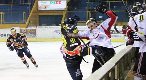 Fotogaléria zo zápasu HKM Zvolen - HC ´05 B. Bystrica