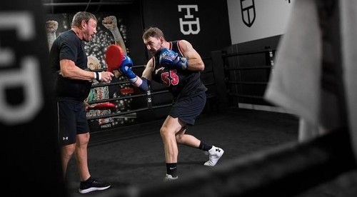 Historický moment! Gabriel Kocsis obhajuje titul WBA v ťažkej váhe na JOJ ŠPORT