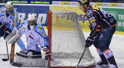 Súpera v play-off CHL spoznáme v utorok na poludnie